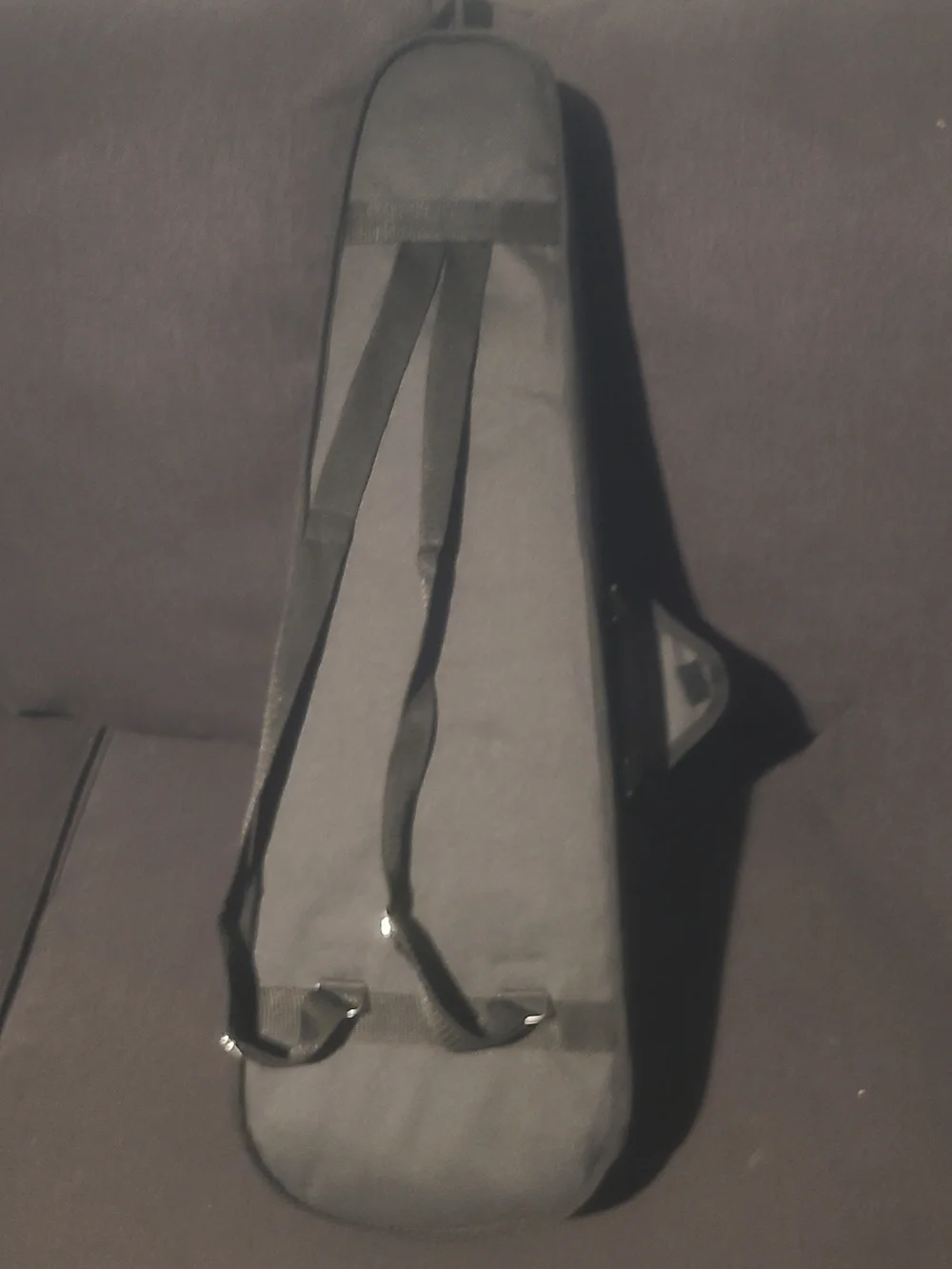 Durable, Light 1/4 Size Cloth Fluff Triangle Shape Silver Gray Violin Shape Case